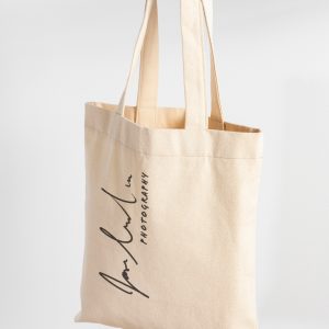 signature tote black